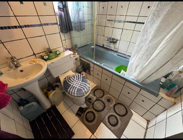 2 BEDROOM TOWNHOUSE FOR SALE IN GLEN MARAIS